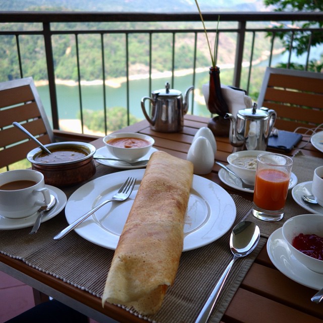 We had dosas for breakfast along with masala tea, ginger tea and juice. Along with the fantastic view. Ragamaya Resort. Traditional south Indian breakfast. 