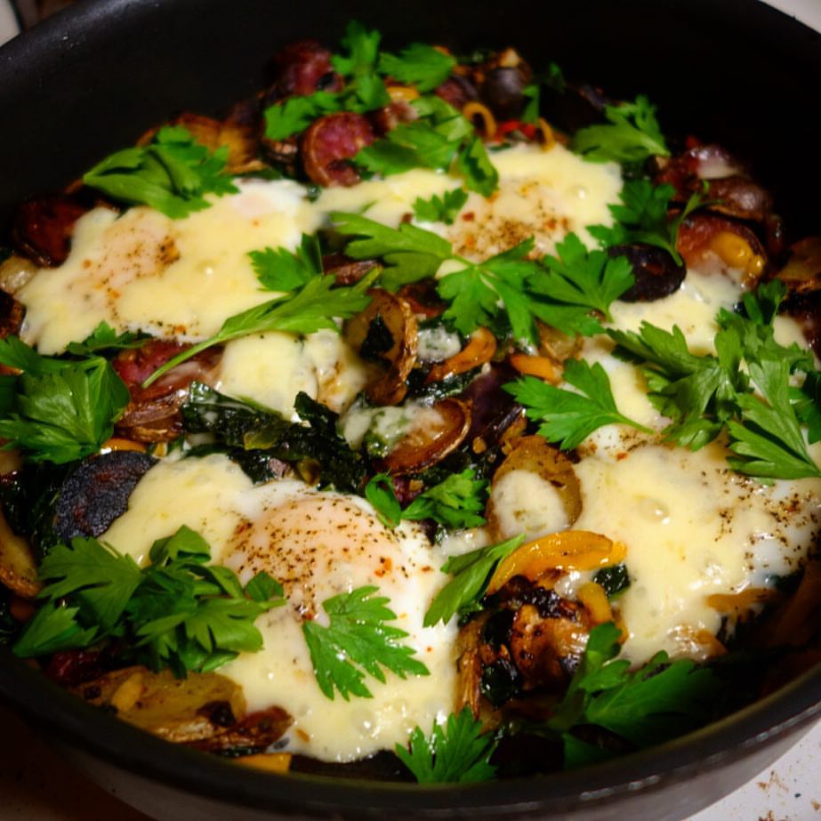 Fingerling potato and kale hash with baked eggs and aged cheddar cheese - Blue Apron recipe FTW