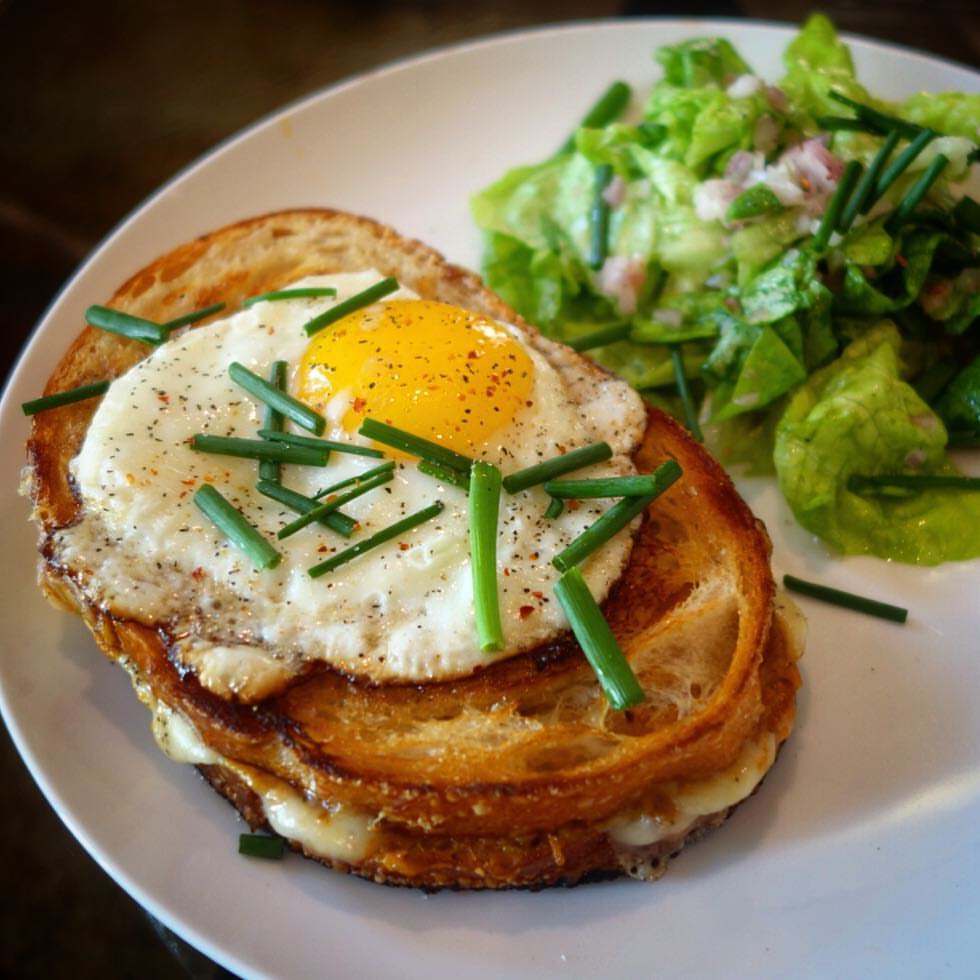 Smokey Gruyere Grilled Cheese with Fried Eggs and a Butter Lettuce Salad - Blue Apron - Made by Luis